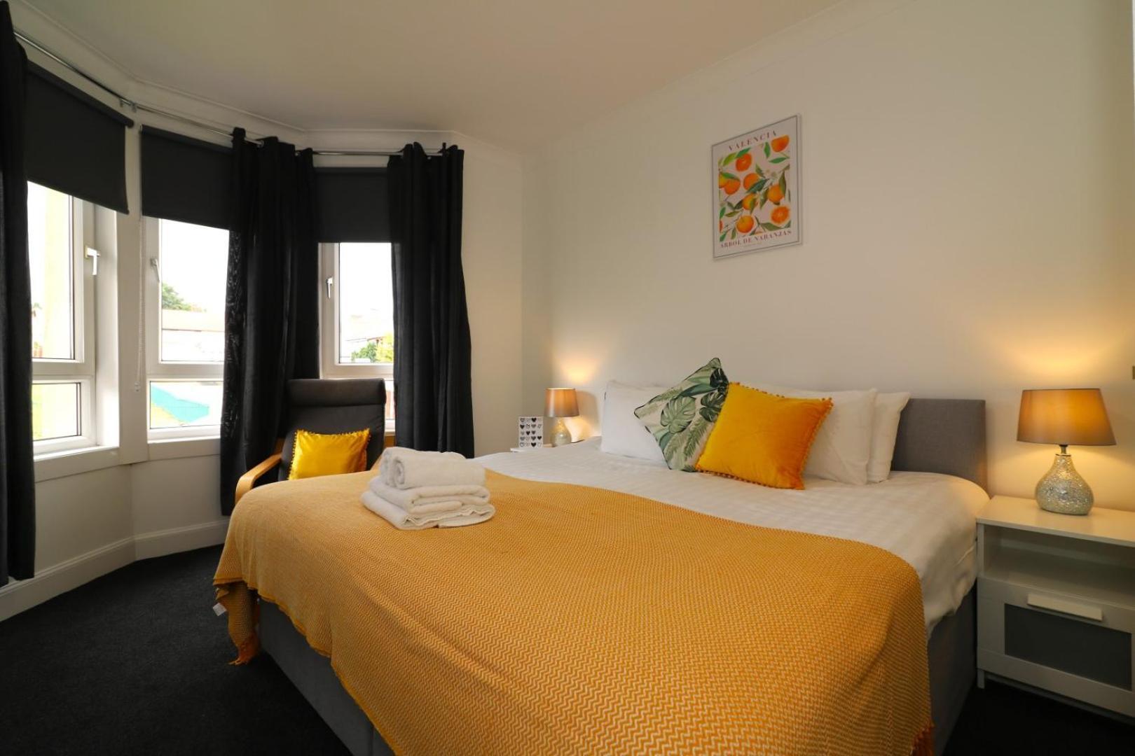 Apartamento Signature - Gartlea House Airdrie Exterior foto